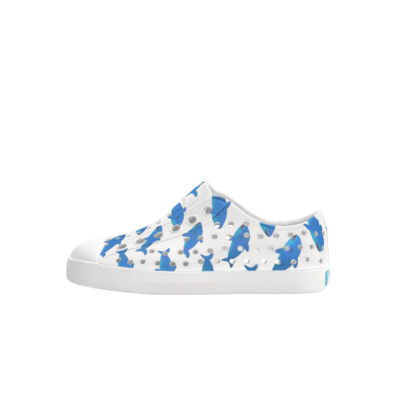 Native Shoes - Unisex Jefferson Print Kids - Shell White/ Shell White/ Sharks