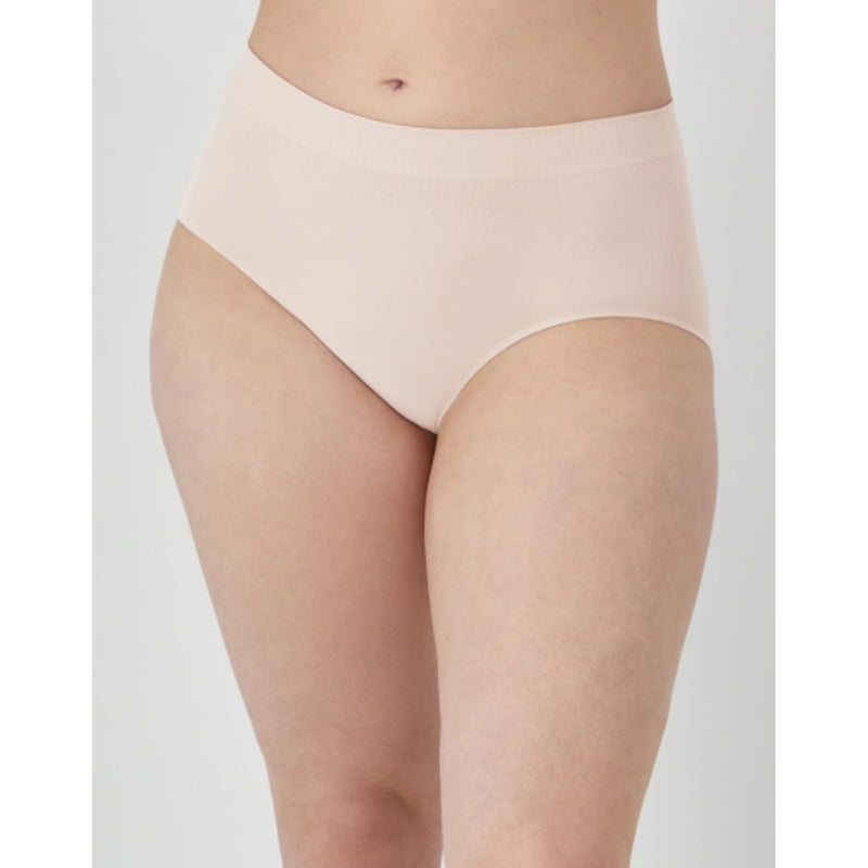 Hanes - Womens Bali Comfort Revolution Modern Seamless Brief