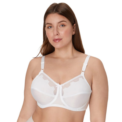 Hanes - Womens Bali Flower Underwire Bra